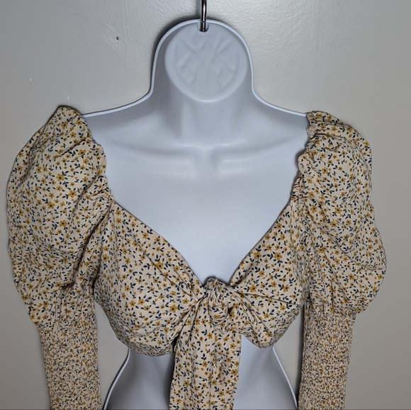 Love Tree Floral Puff Long Sleeve Tie Front Crop Top Ivory Yellow Cottagecore - Picture 4 of 11